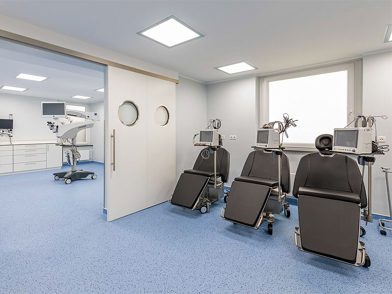 Malerarbeiten - Gewerbe - Augenklinik Göttingen